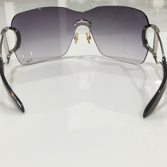Christian Dior Diorly Sunglasses - Picture 7 of 8